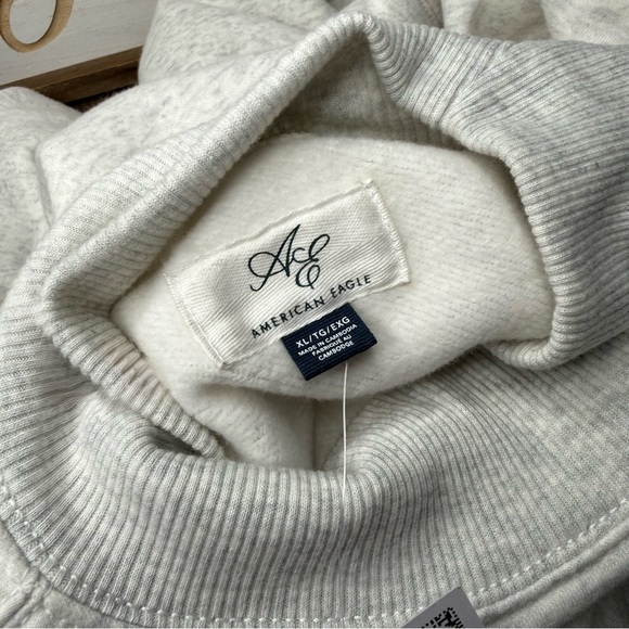 American Eagle Every Day Luxe Mock Neck Sweatshirt Size XL Light Heather Gray - Picture 12 of 14